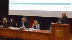 Напрежение на сесията заради "зелената зона" във Варна