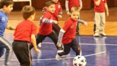 ОУ “Стефан Караджа” спечели турнир по футбол