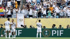 Реал удари Пачука с човек по-малко