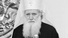 Почина патриарх Неофит