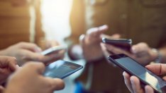 Вече официално: Забраниха на мобилните оператори да вдигат цените
