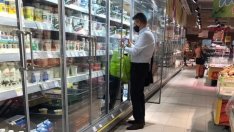 Кандидат-премиер в супера. Съкварталци снимаха Николов на пазар в "Орландовци"