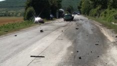 Ад на пътя за Варна: Тежка катастрофа – майка и син загинаха (ВИДЕО)