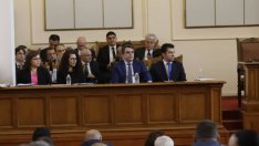 Правителството на Кирил Петков падна