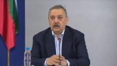 Кантарджиев: Събирайте се за празниците, но навън