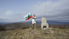 Многодетен баща от Варна завършва изкачването на всички български планини