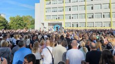 Вместо букети за 15 септември варненско училище избра благотворителността