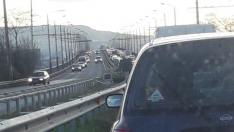 Огромни задръствания на Аспаруховия мост заради ремонта