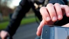 До 10 г. затвор грозят варненец, отмъкнал телефон от мъж в кв. "Чайка" 