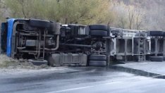 Пореден тир катастрофира в Айтос