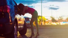 Глобиха проститутка с 1000 лв, примамвала клиенти в местност Крушките