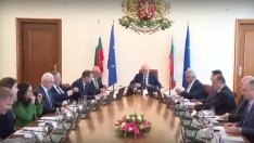 Служебният премиер Димитър Главчев подава сигнал в ДАНС и прокуратурата за болница „Мама и аз“