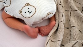 Събират 10 800 лв. за нови бебешки креватчета за новородените във Варна