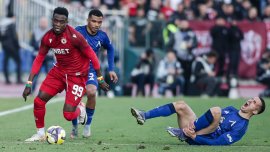 Левски и ЦСКА "спукаха" топката в мач пълен с агресия и картони (СНИМКИ)