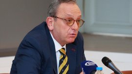 Българският млад  човек не работи и не желае да работи, той е социален паразит