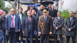 Почетоха паметта на загинали полицаи във Варна