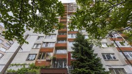 Варненци недоволни: Цените на квартирите започват от около 1000 лева на месец