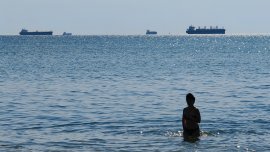 Атаките с дронове в Черно море оскъпиха рязко застраховането на корабите