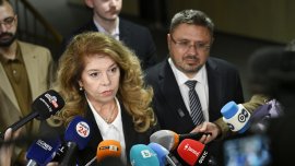 Йотова за балотажа: Посланията ни за подкрепа са към всички българи