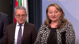 Сачева обеща: Минималната заплата ще бъде 620 евро (ВИДЕО)