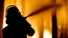 169 пожара са потушили огнеборците за денонощие в страната