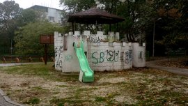 Отива си символа на еврокарето във Варна - детският замък 