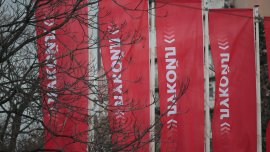 Унгарската МОЛ иска да купи чуждестранните активи на "Лукойл"