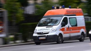 14-годишен е с опасност за живота след падане с тротинетка край Варна