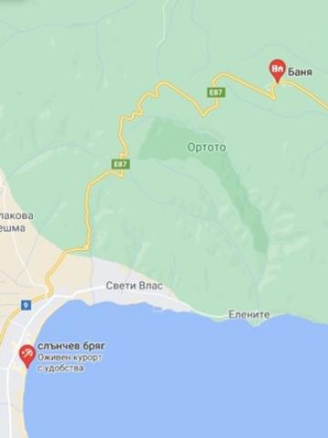 Челен сблъсък затвори временно пътя Обзор - с.Баня