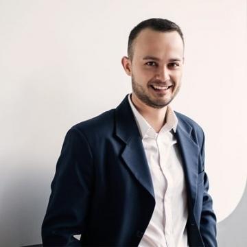 Във Варна няма учители и за онлайн обучение. Тогава какво правим с учениците?