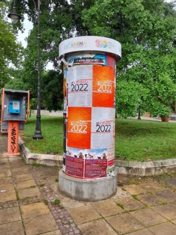 Няма да повярвате, но изборите идват! Във Варна се разлепиха плакатите