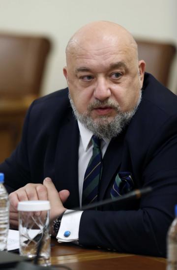 Министър Кралев: Българските спортни клубове ще получат допълнително 6,5 милиона лева през следващата година