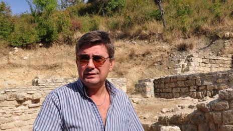 Почина шефът на Историческия музей във Варна