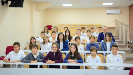 Варненската математическа гимназия стана „Дигитално училище на годината за 2018“