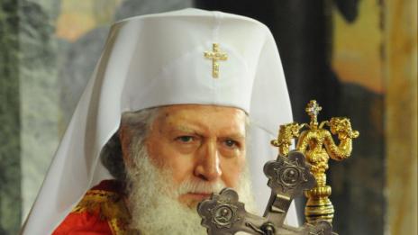 Българският патриарх Неофит се включва в Божествената Света Литургия във Варна