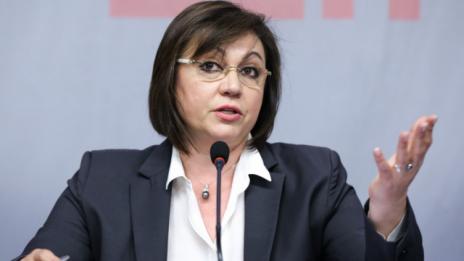 Нинова не си пада по сценарии, подала си оставката, не се отказва