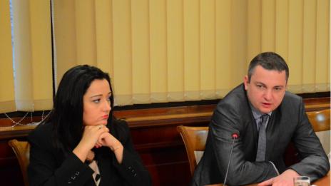 Лиляна Павлова: Държавата ще чисти плажовете без концесионери