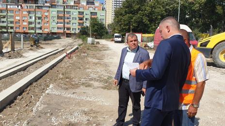 Продължава строителството на новия спортен комплекс на ул. „Студентска“ (СНИМКИ)