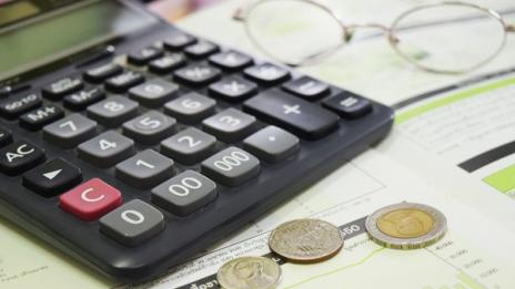 Бългapcĸият изнoc зa пoлyгoдиeтo pacтe c 15.8%, внocът oщe пo-cилнo