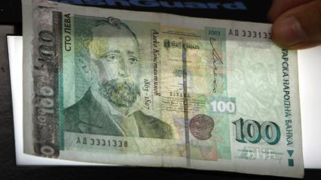 Увеличението на минималната заплата до 510 лева мина през тристранката