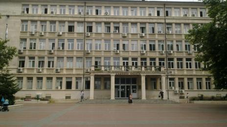 ФБР и български разследващи полицаи нахлуха в дома на варненец