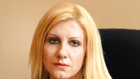 Новият правосъден министър Десислава Ахладова се закле