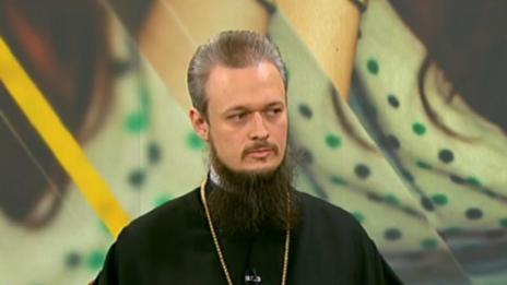 Църквата срещу Дионисий: Не може да изразява позицията на Синода