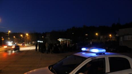 Млад шофьор с БМВ помете пешеходец на пътя за Златните