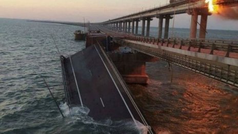Безспорно: Взривеният на Кримския мост камион никога не е бил в България