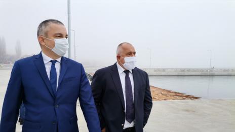 Рибарското пристанище е изключителна придобивка за варненци (Видео)