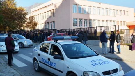 Повдигнаха обвинения на убиеца на ученичката в Сливен
