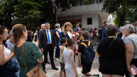 Йотова за Васил Левски: Говореше за законност, равноправие и най-много от всичко мразеше малодушието