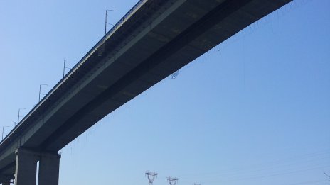 Мъж се е самоубил вчера, скачайки от Аспаруховия мост