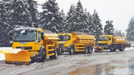 АПИ: На път само с автомобили, готови за зимата